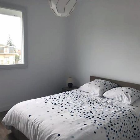 Superbe Appartement Proche Bordeaux Pied Du Tram Lormont Exterior foto